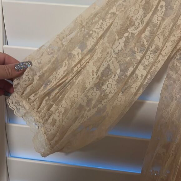 Vintage Elegant Lace Dress in Cream one size - Picture 6 of 7